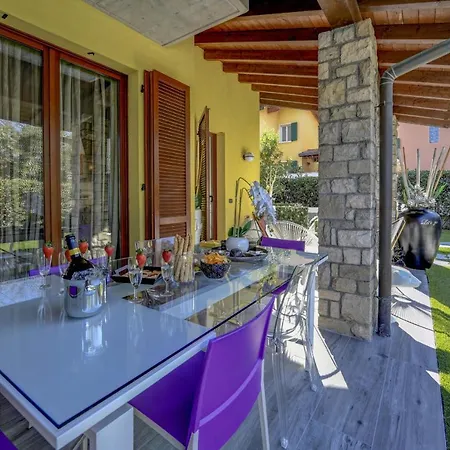 Desenzanoloft Official Partner Marriott Homes & - Luxury With Jacuzzi And Garden Villa