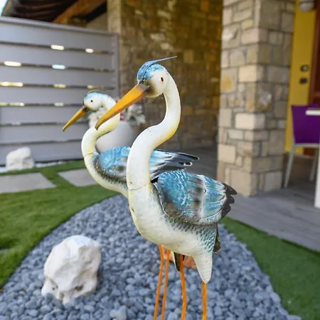 Villa Desenzanoloft Official Partner Marriott Homes & - Luxury With Jacuzzi And Garden